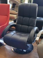 Schwarzer Kunstleder Drehstuhl mit Fussablage, top Zustand