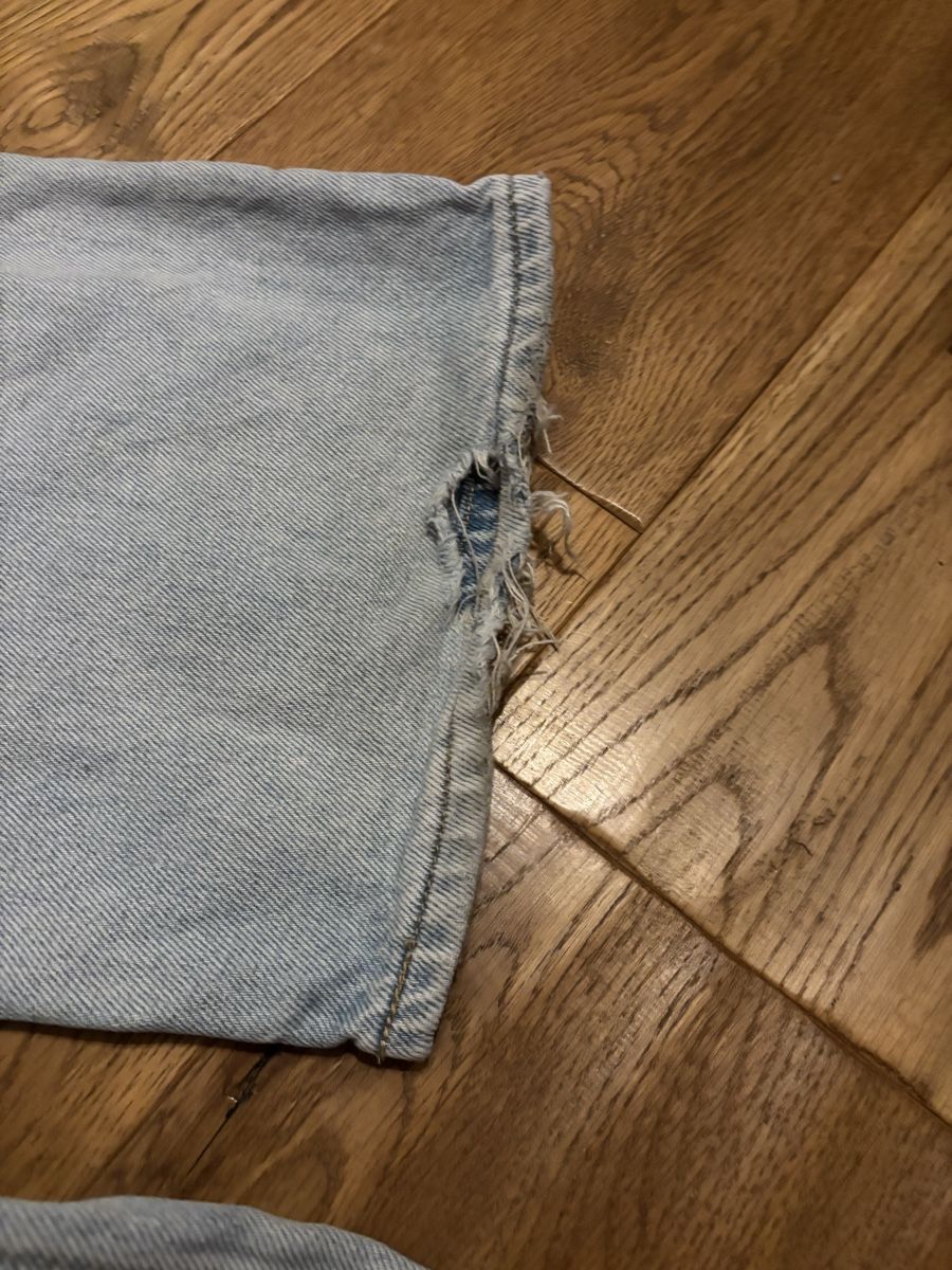 Levi's Jeans: Levi's High Loose Jeans, Gr. 26x33, hellblau – Usato da Hedingen venduto da lil_g25v 5