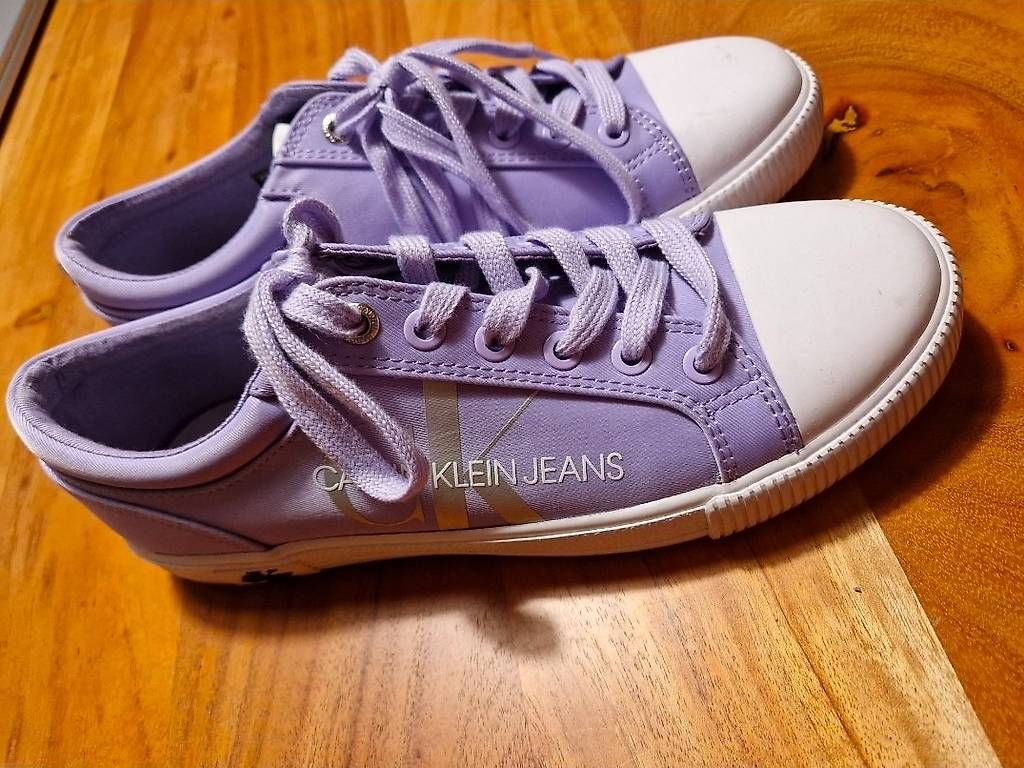 Damenschuhe: Calvin Klein 38Gr. – Gebraucht aus Luzern von maji87