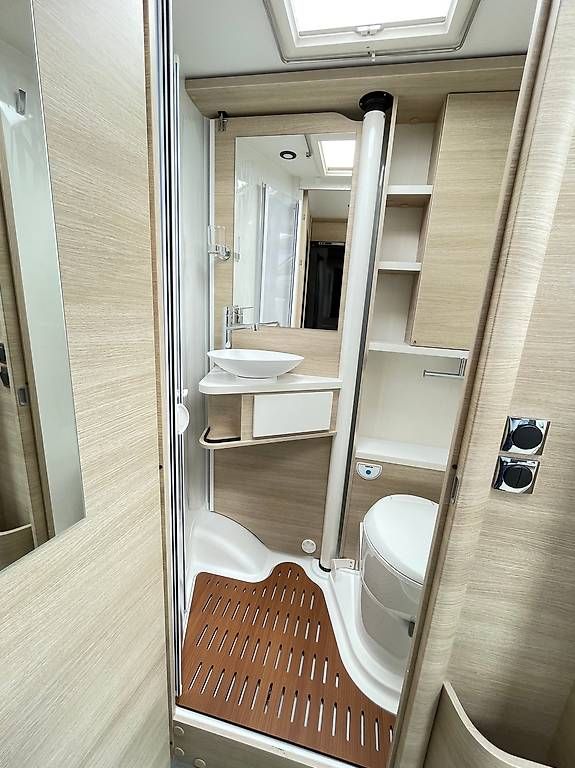 Camping Fahrzeuge: Rapido COMPACT C55 "LOC03" – Gebraucht aus Langenthal von Reisemobil01 8