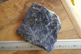 Sodaliht Rohstein Platte  13 cm x 12 cm – Räumung