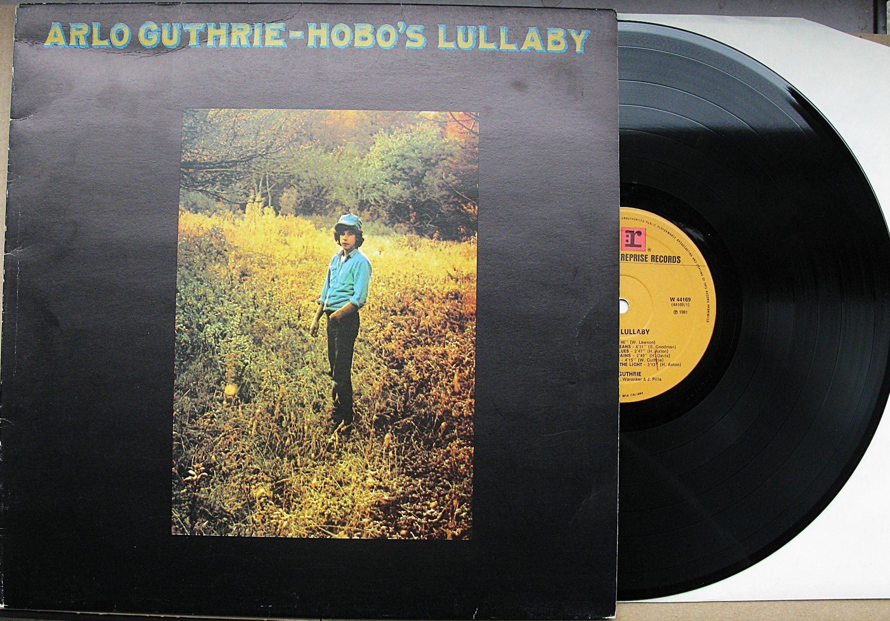 Vinyles: ARLO GUTHRIE "Hobo's Lullaby" LP in VG++/EX – D'occasion à Monthey par Pingmub