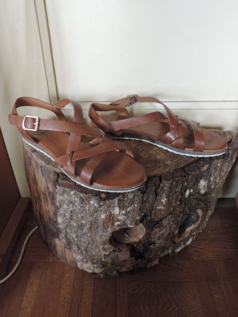 Scarpe da donna: sandales cuir brun camel – Usato da Genève venduto da Axelle333 4