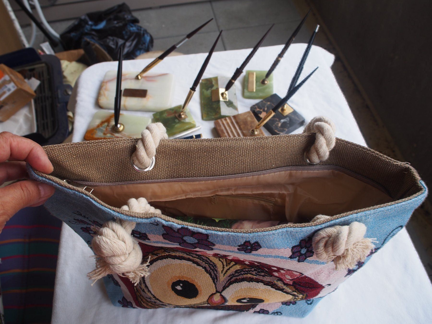 Borse da donna: Sac en toile de qualité, intérieur soie. – Nuovo (secondo la descrizione) da Meyrin venduto da SRemka