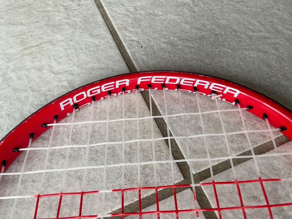 Wilson Junior Racket Roger Fedderer Original bespannt. (Gebraucht) in ...