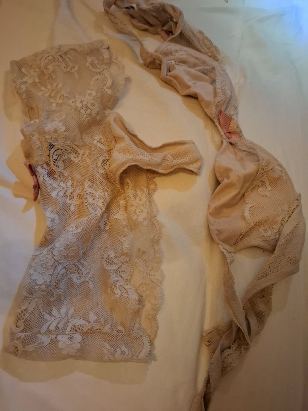 Autres dessous: BH/ soutien gorge / bra – Neuf (Voir description) à Stäfa par vir_hg9z 3