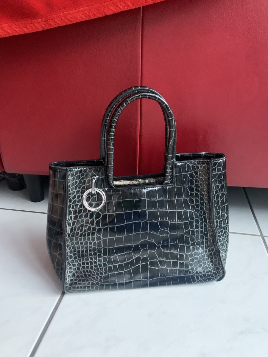 Sacs femmes: Handtasche Schlangenmuster – Neuf (Voir description) à Bettlach par valishop