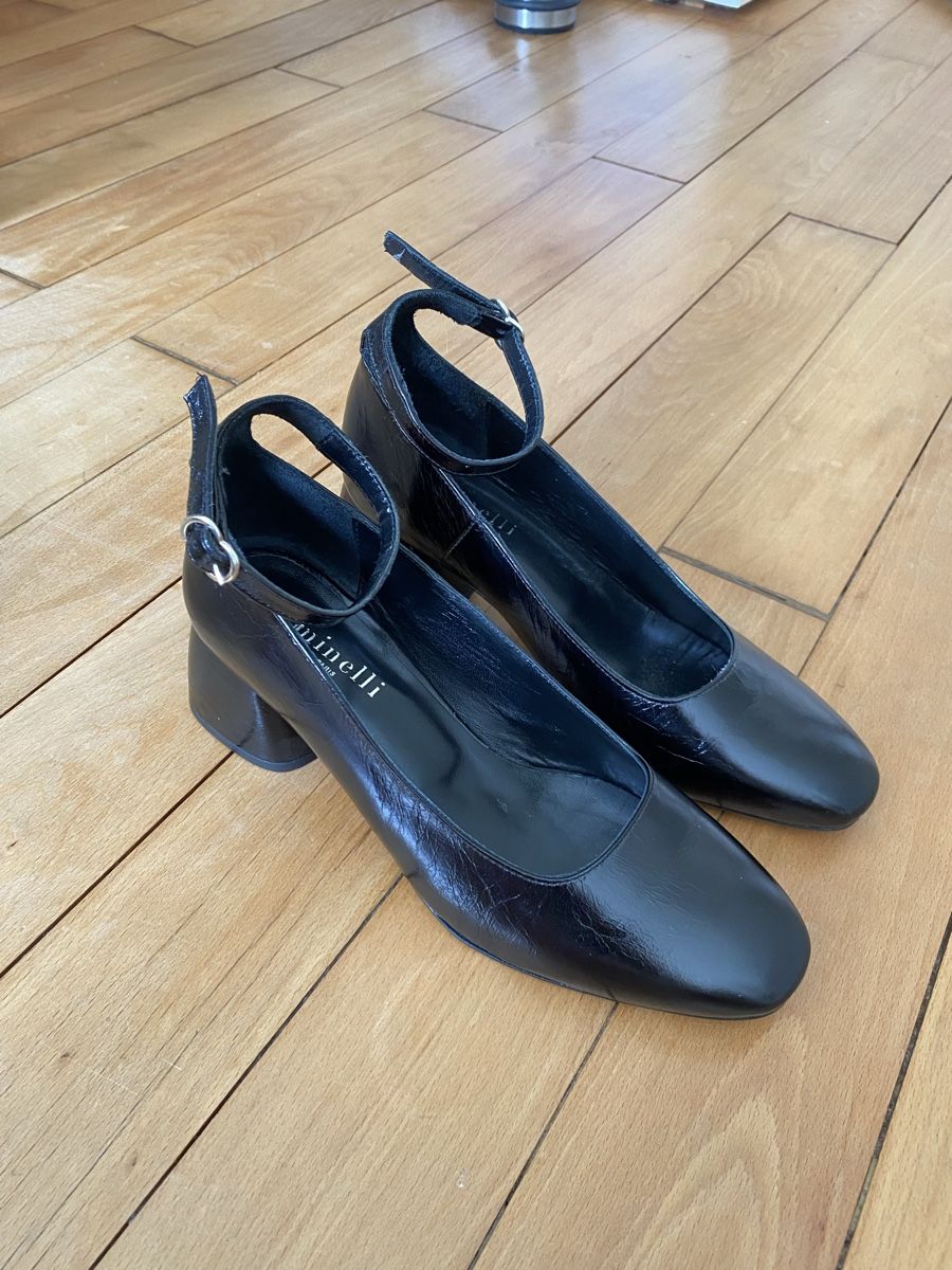 Scarpe da donna: Minelli Paris Pumps Schwarz Leder Gr. 38 – Nuovo e nell'imballaggio originale da Luzern venduto da nee_zjh6
