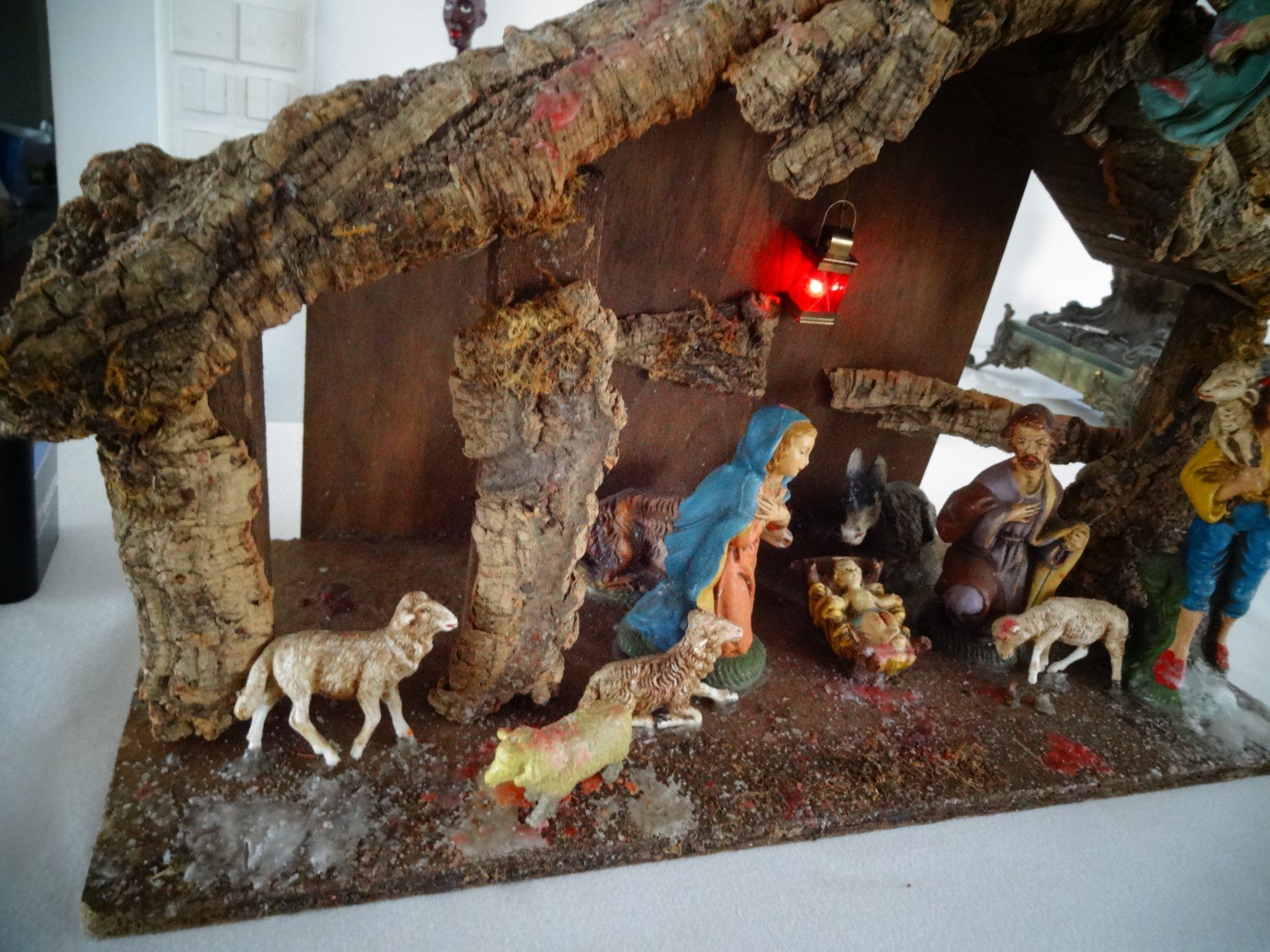 Tutte le decorazioni: Alte Krippe mit Laterne – Usato da Neerach venduto da jenny062 1