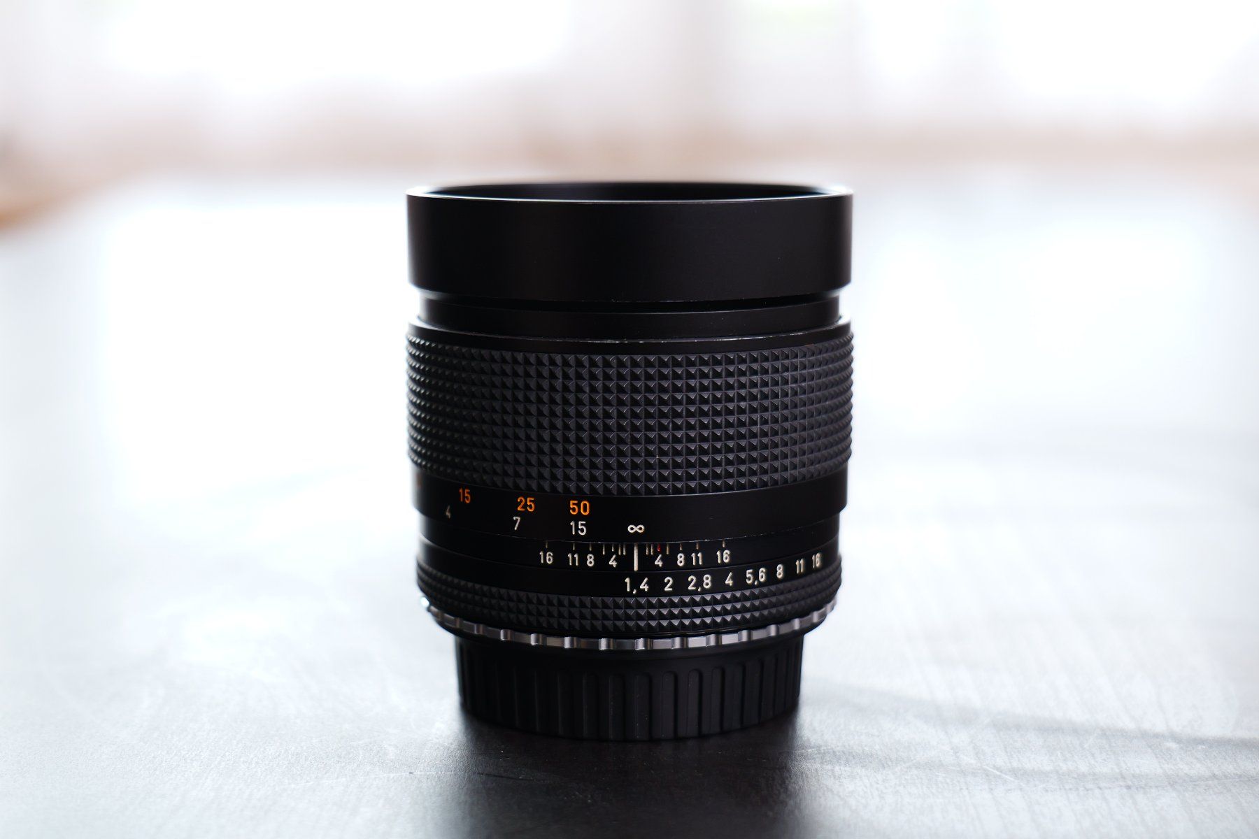Zeiss Obiettivi: Contax Zeiss 85mm f1.4 – Usato da Tecknau venduto da LevinLaufmann 1