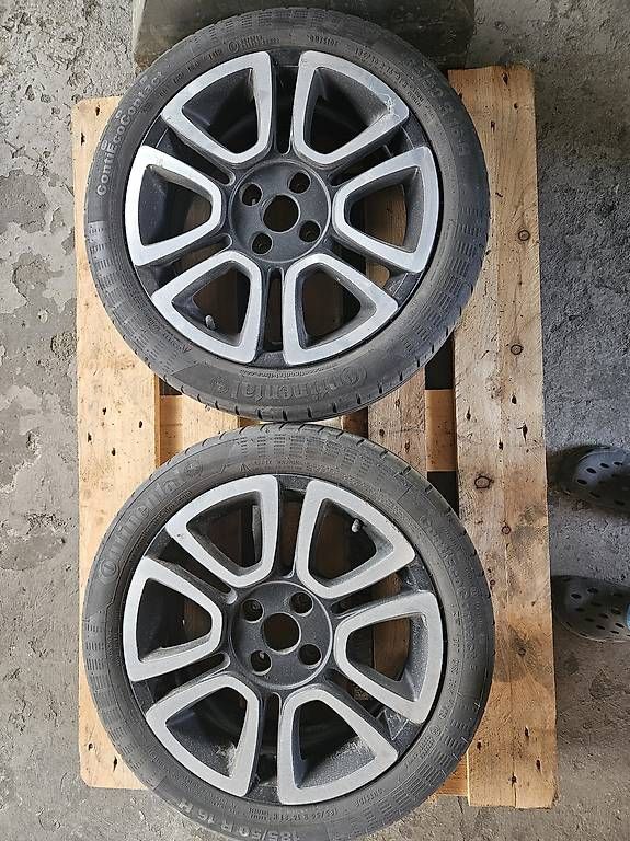 Volkswagen Pneus & Kompletträder: VW UP gomme + cerchio – Gebraucht aus Aquila von tifu85