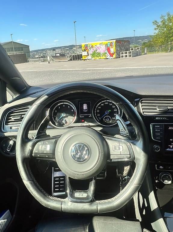 VW Automobili: VW Golf 7R / Frisch ab Service – Usato da Maur venduto da fly25 4