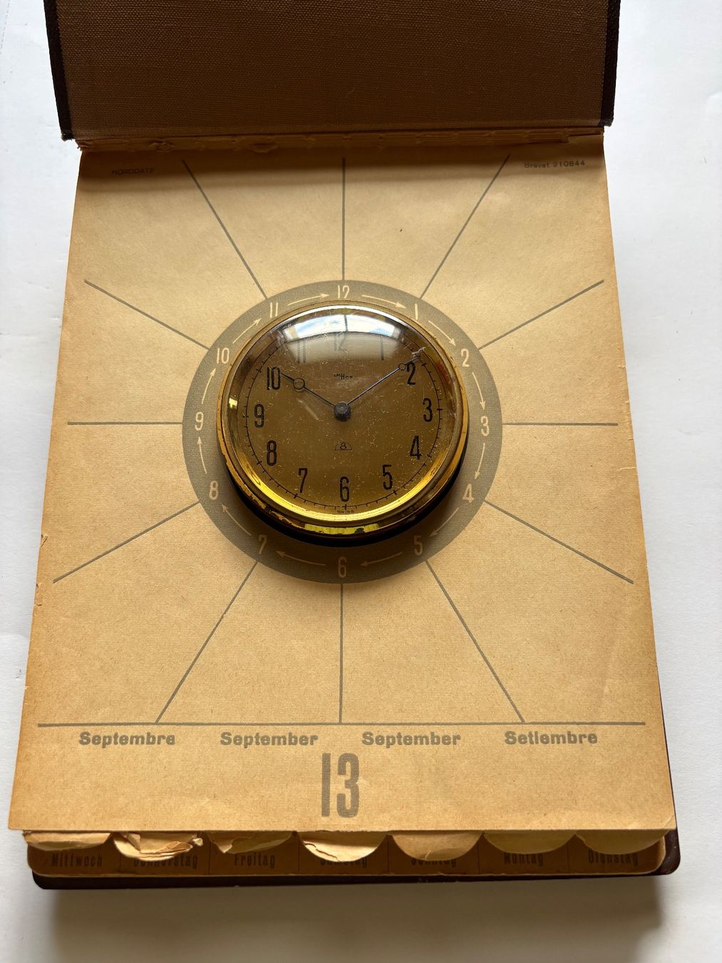 Imhof Orologi da terra & Orologi da parete: Imhof   Tischkalender – Difettoso da Gonten venduto da luegemol 3