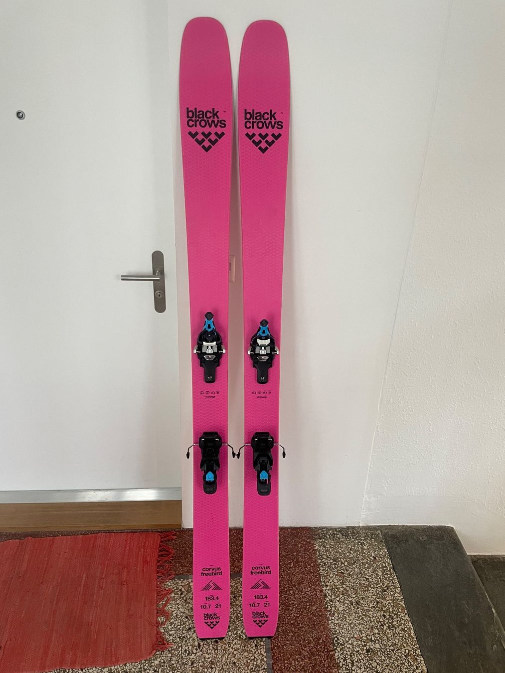 Black Crows Sci: Black Crows Corvus Freebird 183 mit Bindung – Usato da Chur venduto da kon_x5v6