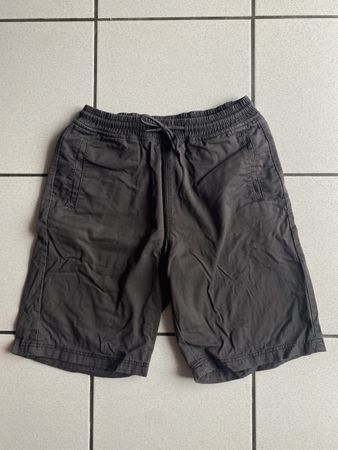 Shorts grau Grösse S guter Zustand