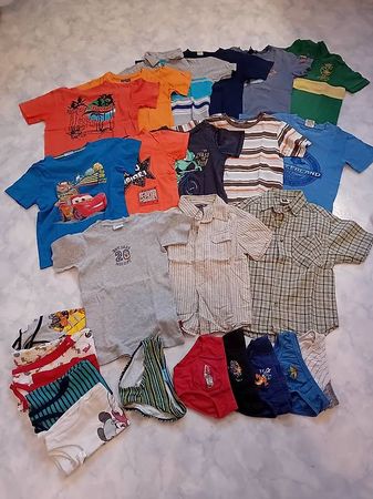 Kleiderset / Kleiderpaket / Kinderkleider / Gr 110 Knabe