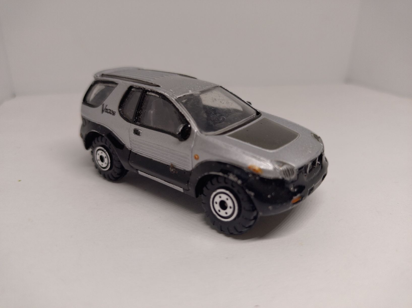 Hot Wheels Modellini d'auto: Realtoy, Isuzu VehiCross – Usato da La Chaux-de-Fonds venduto da Pierrot8404 1