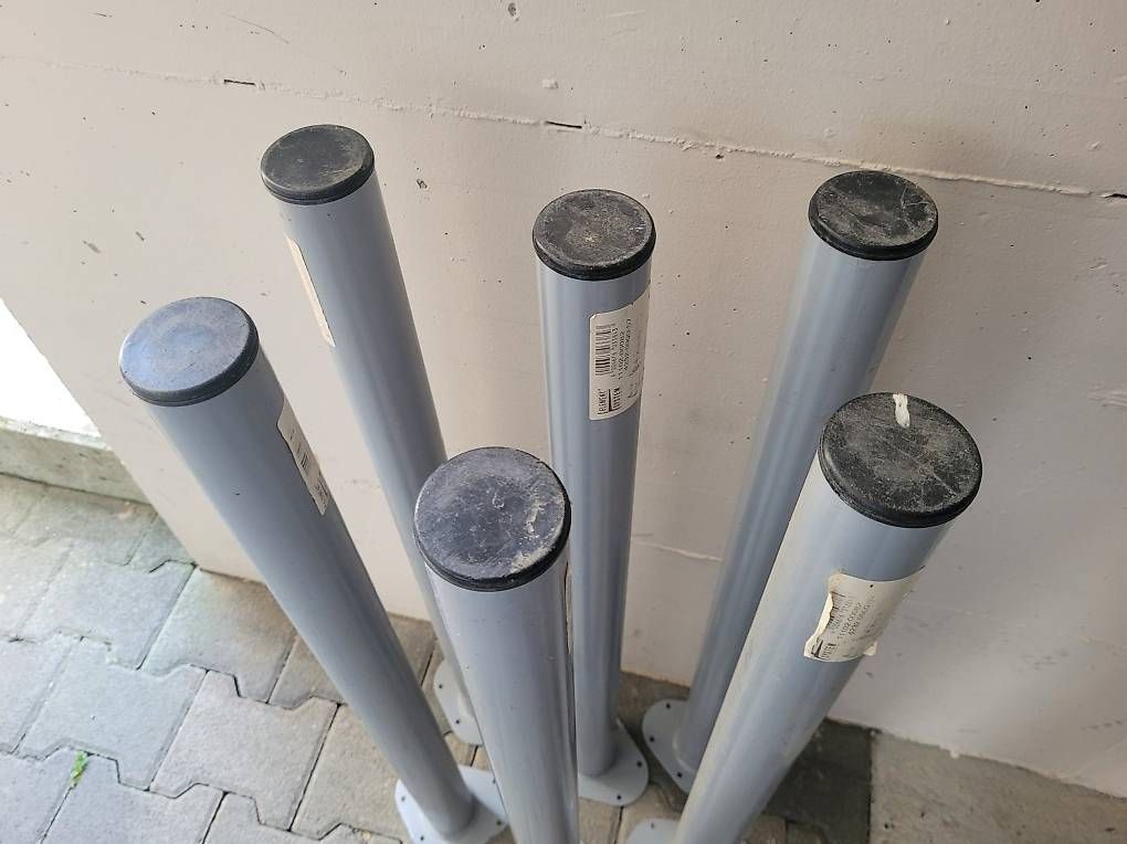 Sonstiges Mobiliar: Stahlrohrfuss für einen Tisch – Gebraucht aus Niederlenz von Chreco 4
