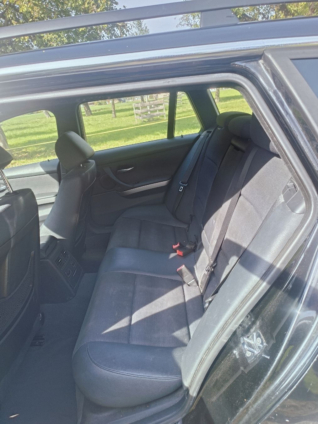 BMW Automobili: BMW 325xi Touring – Difettoso da Grünenmatt venduto da m.mosimann 5