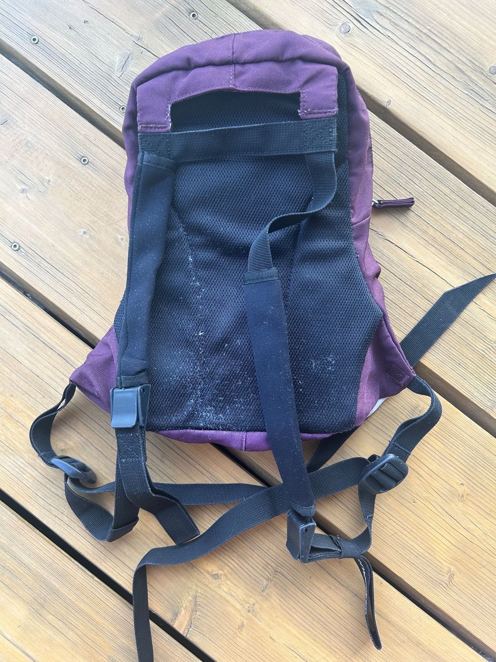 Decathlon Rucksäcke: Décathlon sac à dos – Gebraucht aus Sion von tchana77 2