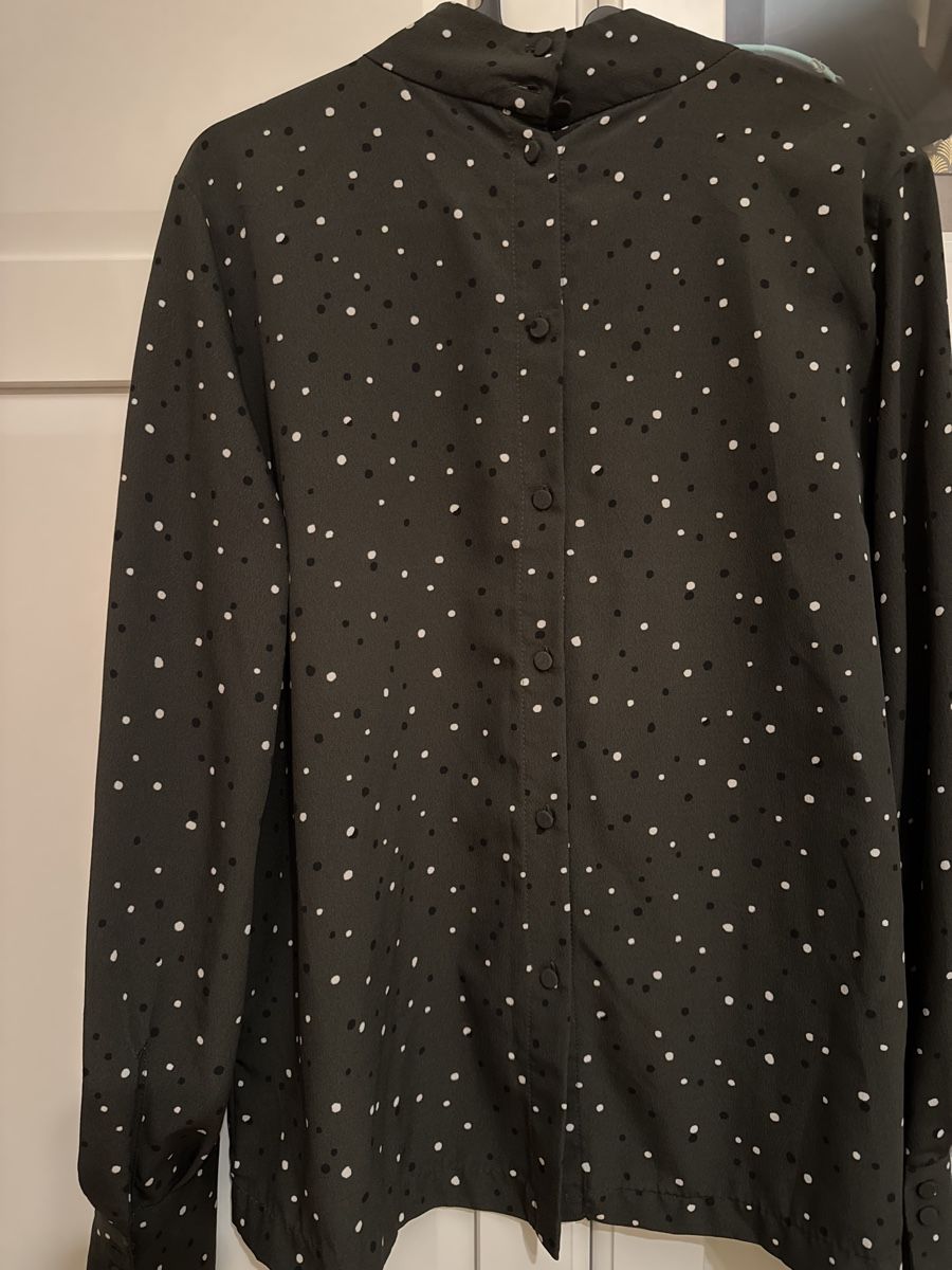 H&M Camicette: Damenbluse grün mit Punkten | Gr. 38 – Nuovo (secondo la descrizione) da Winterthur venduto da ann_9m9m 2