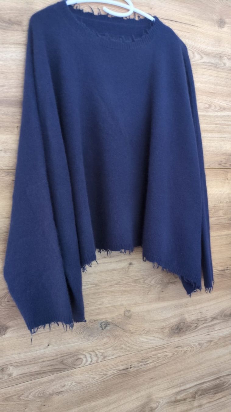 Rundholz Maglioni & Felpe: Rundholz DIP, Sommer-Waschbär-Pullover, Gr. M, Dunkelblau – Usato da Rorschach venduto da din_cq8m 1