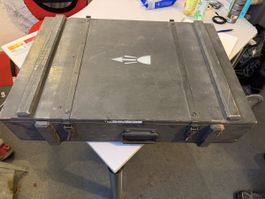 3 Schweizer Armeekiste Holz Metall akzeptabler Zustand