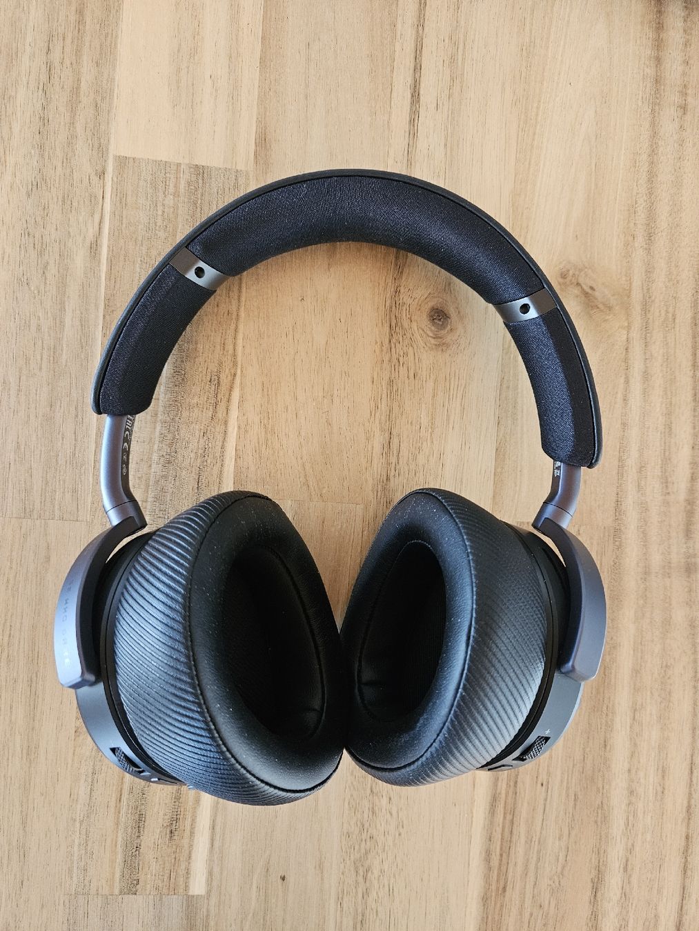 Asus Cuffie: ASUS ROG Delta II Kopfhörer,  Kabelgebunden oder Kabellos – Nuovo (secondo la descrizione) da Winterthur venduto da Baschi_oli_29