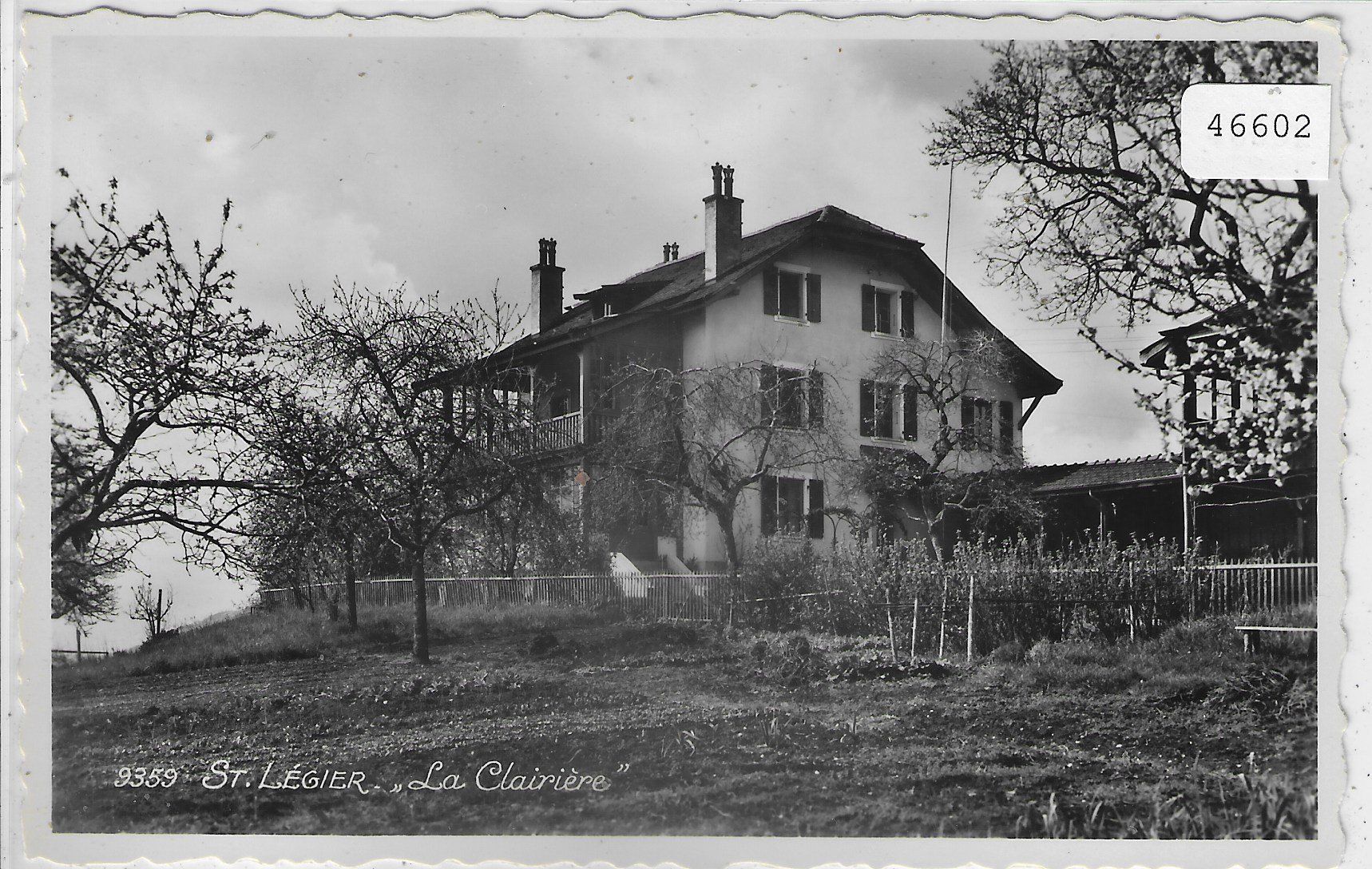 Cartoline postali: St- Legier - La Clairiere – Usato da Ettingen venduto da Kartenplanet