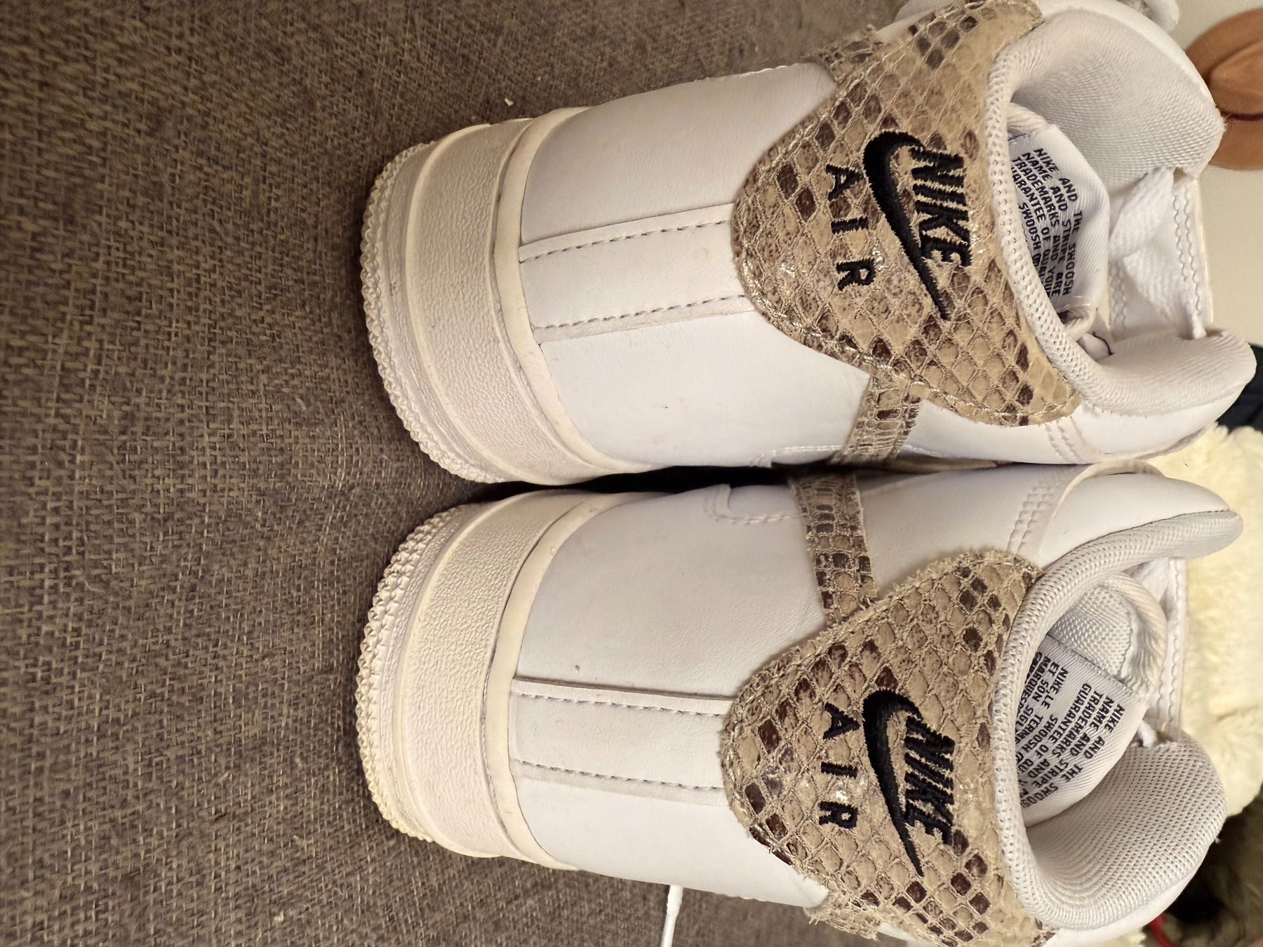 Nike Damenschuhe: Baskets Nike Air Force one – Gebraucht aus Genève von Rachelp13 1