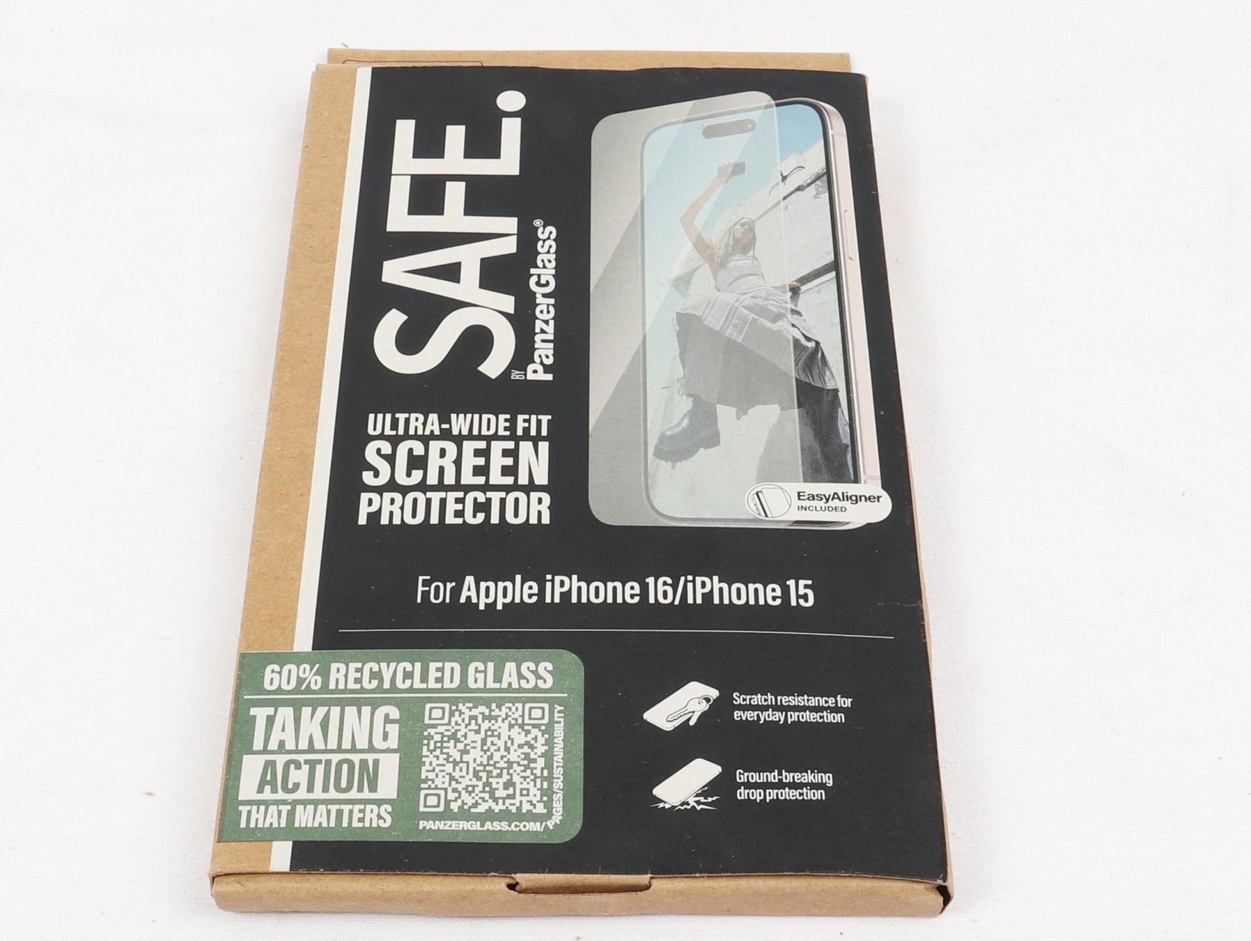 Ritocchi & pellicole di protezione: SAFE BY PANZERGLASS Bildschirmschutz IPhone 15/16 – Nuovo e nell'imballaggio originale da Steinen venduto da Restwert_Steinen