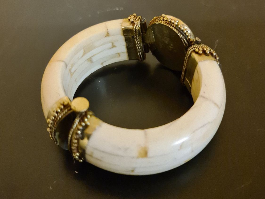 Bracciali & Braccialetti: Armreif – Usato da Ibach venduto da Hfedier 1
