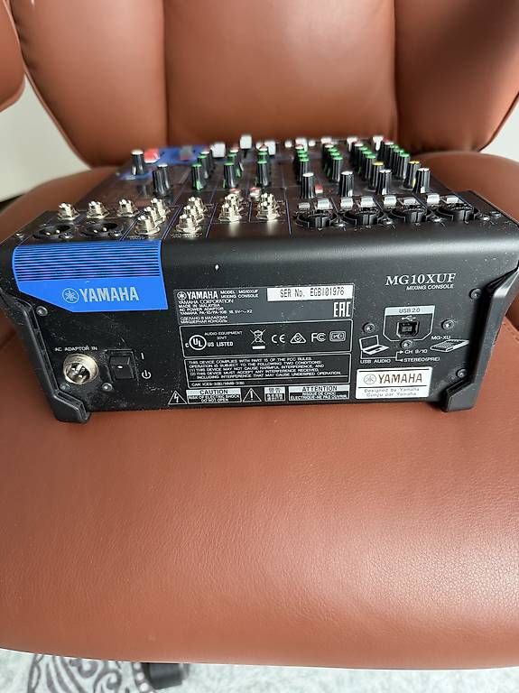 Console di mixaggio: Yamaha MG10XUF – Usato da Luzern venduto da Goran.1