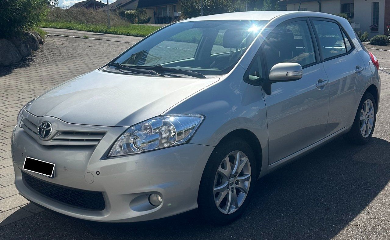Toyota Automobili: Toyota Auris 1.6 – Usato da Hägglingen venduto da joys222 2
