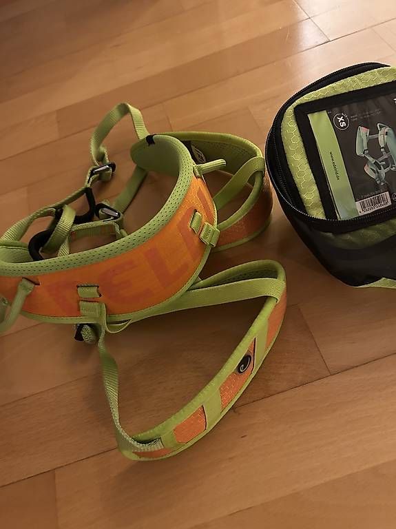 Matériel de grimpe: edelrid klettergestelt kind – D'occasion à Glarus par kay_buyit