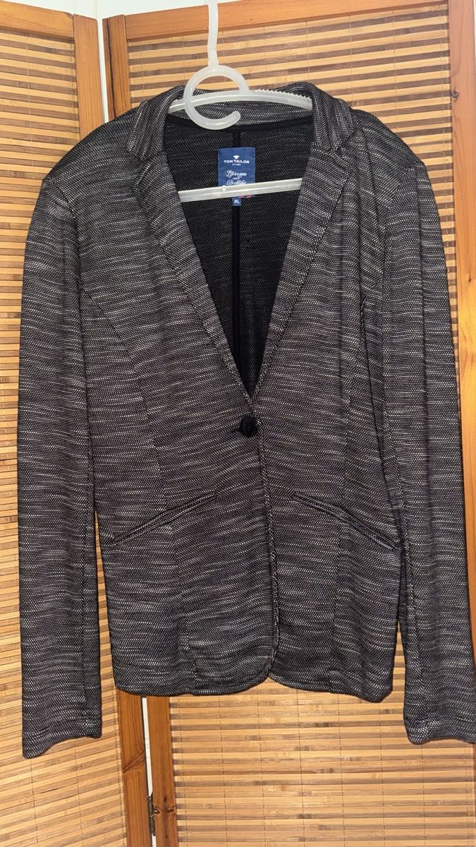 Tom Tailor Jacken: Tom Taylor Jacke, XL – Gebraucht aus Gümligen von morticiaaddams