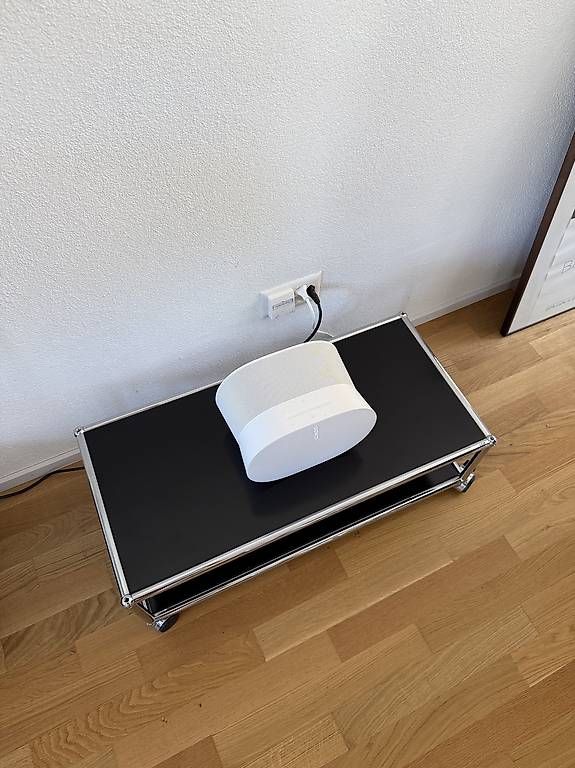 Mobili TV: USM Haller TV Möbel auf Rollen – Usato da Bern venduto da sisndr 1