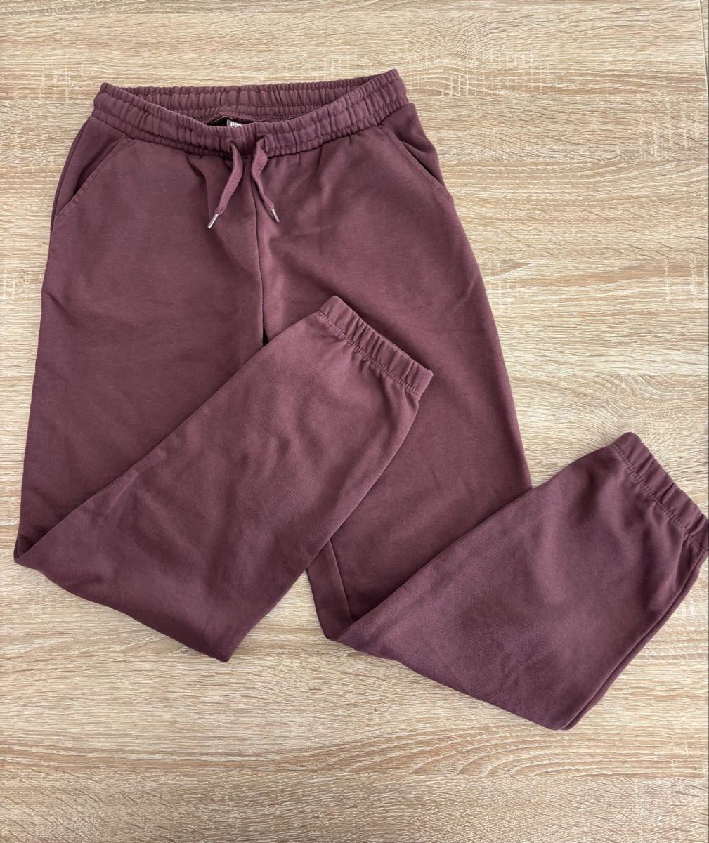 Lotti & Set di vestiti: Pullover und Trainerhose Gr 146/152 – Usato da Ebikon venduto da Regipe 2