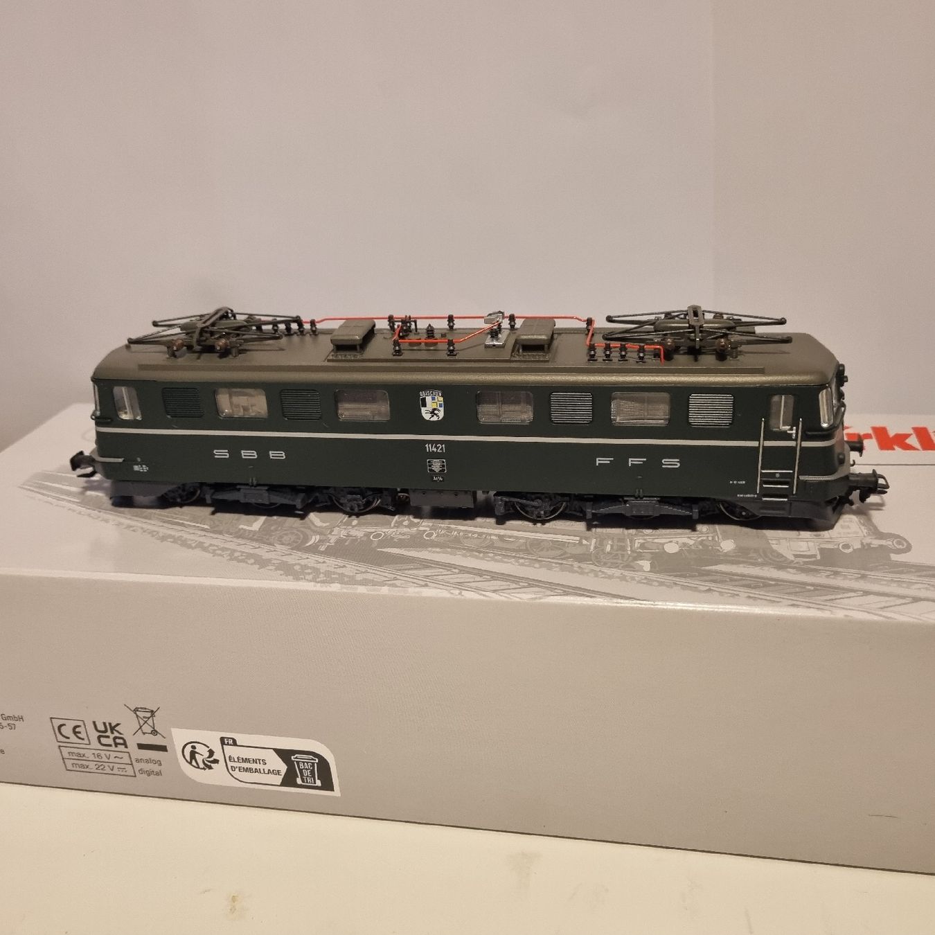 Märklin Trains électriques: Märklin Ae 6/6 "Graubünden – Neuf avec emballage d'origine à Sargans par Pfiffii