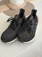 Adidas Ultra Boost Laufschuhe schwarz Grösse 42.5