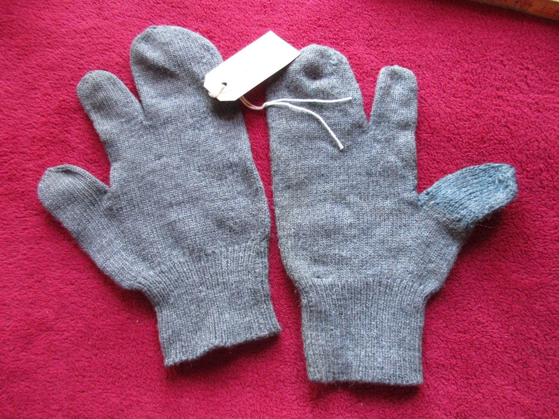 Guanti & manicotti: Handschuhe (K) – Usato da Bowil venduto da vifi01