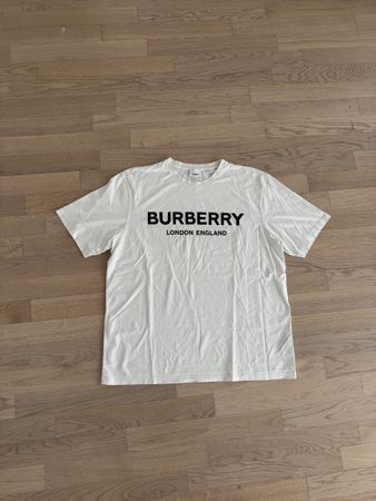 (Original) Burberry T-Shirt - White
