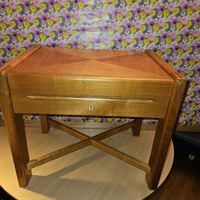 Nachttisch / Schreibtischli antik Stil Holz massiv Top!