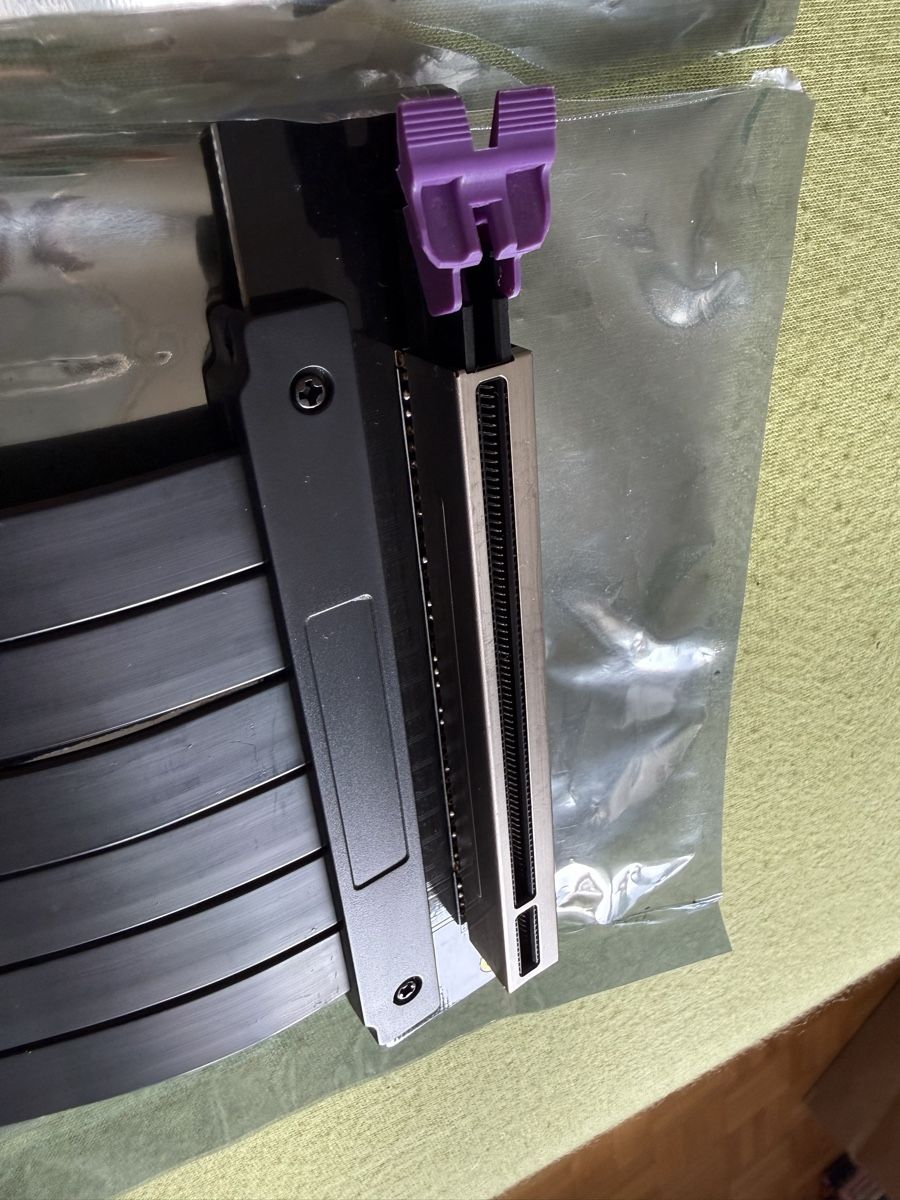 Cartes graphiques: PCIe 3.0 riser/vertical GPU mount – Neuf (Voir description) à Winterthur par liquid_cooling 1