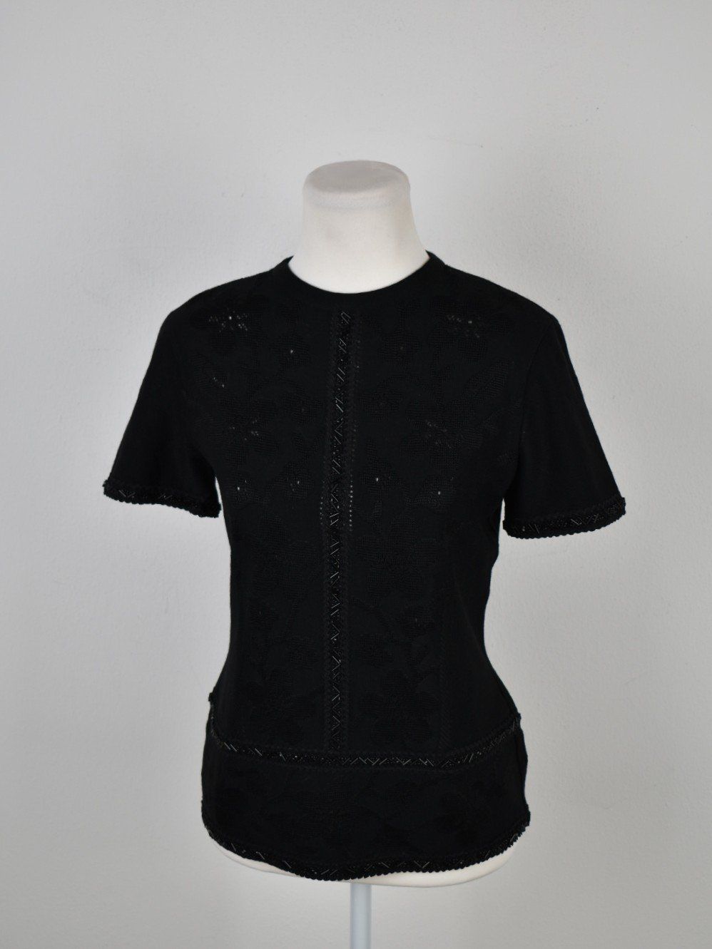 Escada T-shirt: Escada Strickshirt Gr.36, neuwertig – Nuovo (secondo la descrizione) da Nürensdorf venduto da 2ND_STORY 1