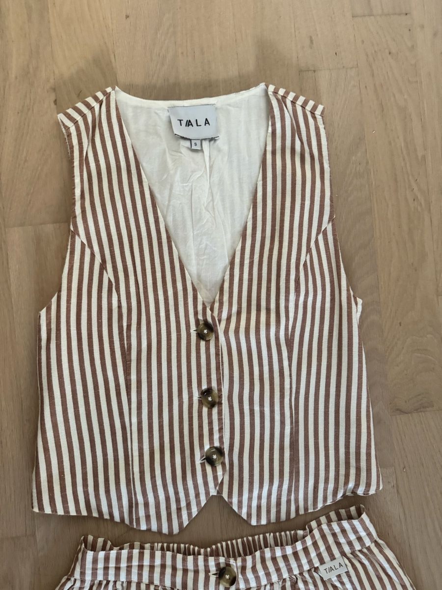 Kleiderpakete: TALA striped vest & shorts set size S – Gebraucht aus Dübendorf von ClaraS. 3