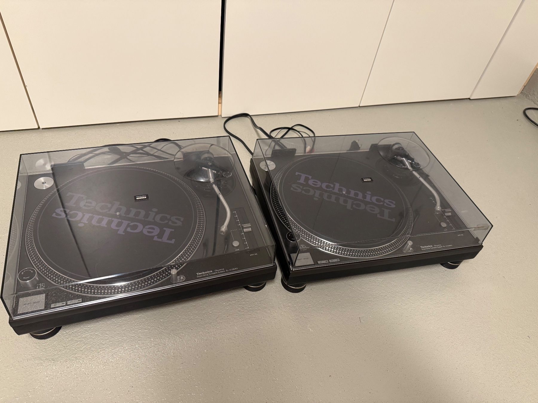 Technics Plattenspieler: 2x Technics 1210 mk5 inkl ortofon nadeln – Gebraucht aus Dürnten von baybcats 4