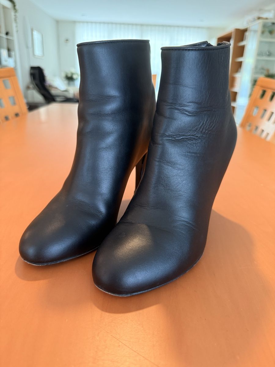 Navyboot Scarpe da donna: NAVYBOOT Stiefeletten Leder Schwarz Gr. 38 – Usato da Wädenswil venduto da stg_9zfm 3