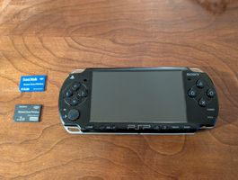 Sony PSP 2004 Slim & Lite Piano Black, new battery, CFW, 6GB