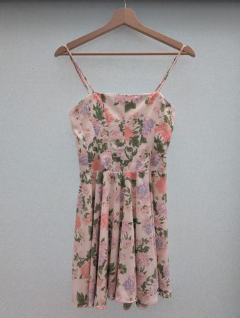 Geblümtes Sommerkleid von Zara, Grösse XS